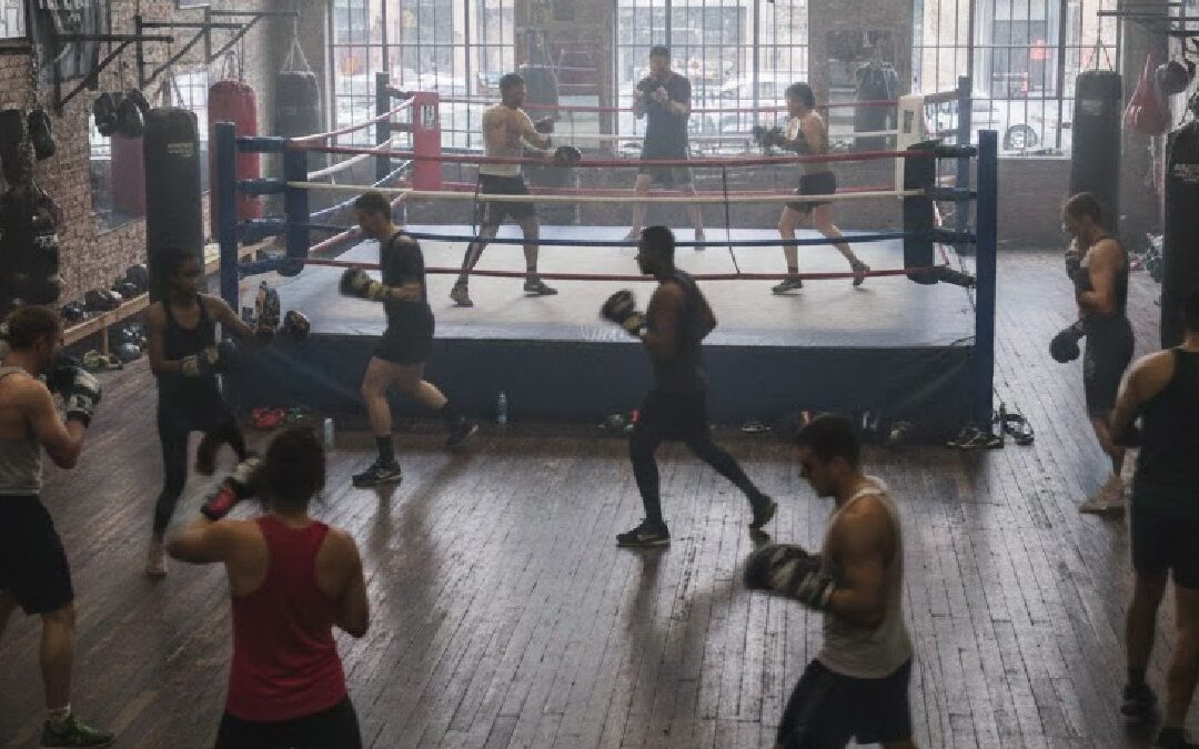 Agresión en Gimnasio: Entrenador Golpeado en Hartford