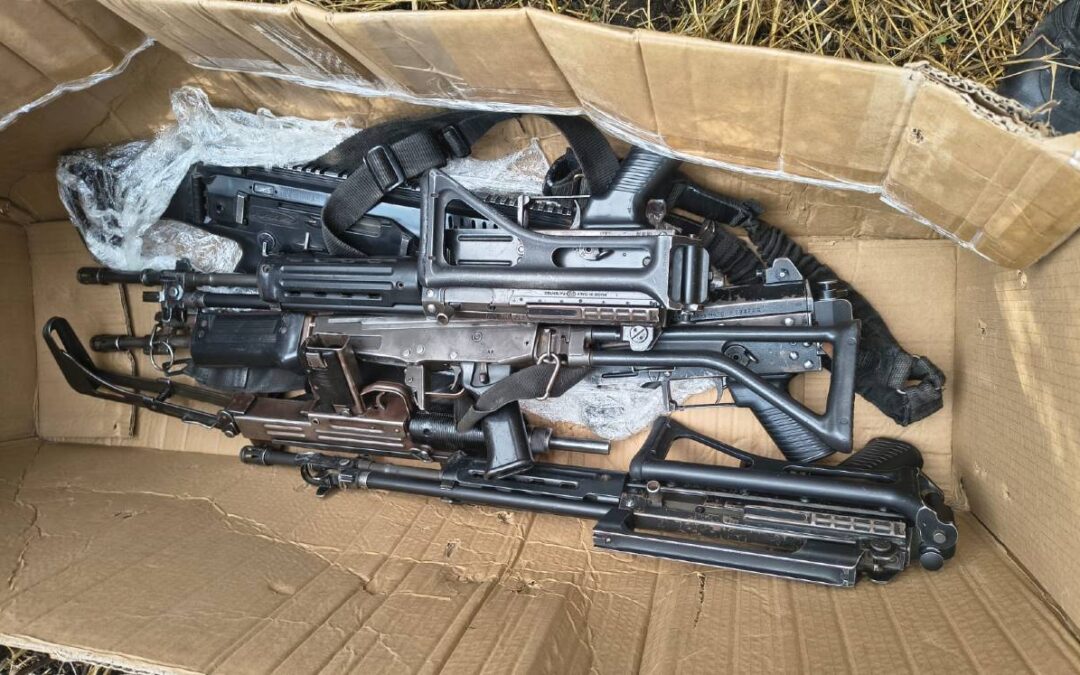 Armamento en Techaluta, Jalisco: Encuentran equipo similar al sustraído de la Comisaría municipal