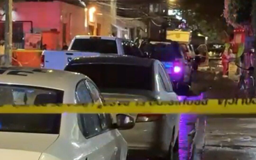 Hombre Herido en Guadalajara Llega a Casa de Sus Familiares Tras Recibir Varios Balazos en el Abdomen