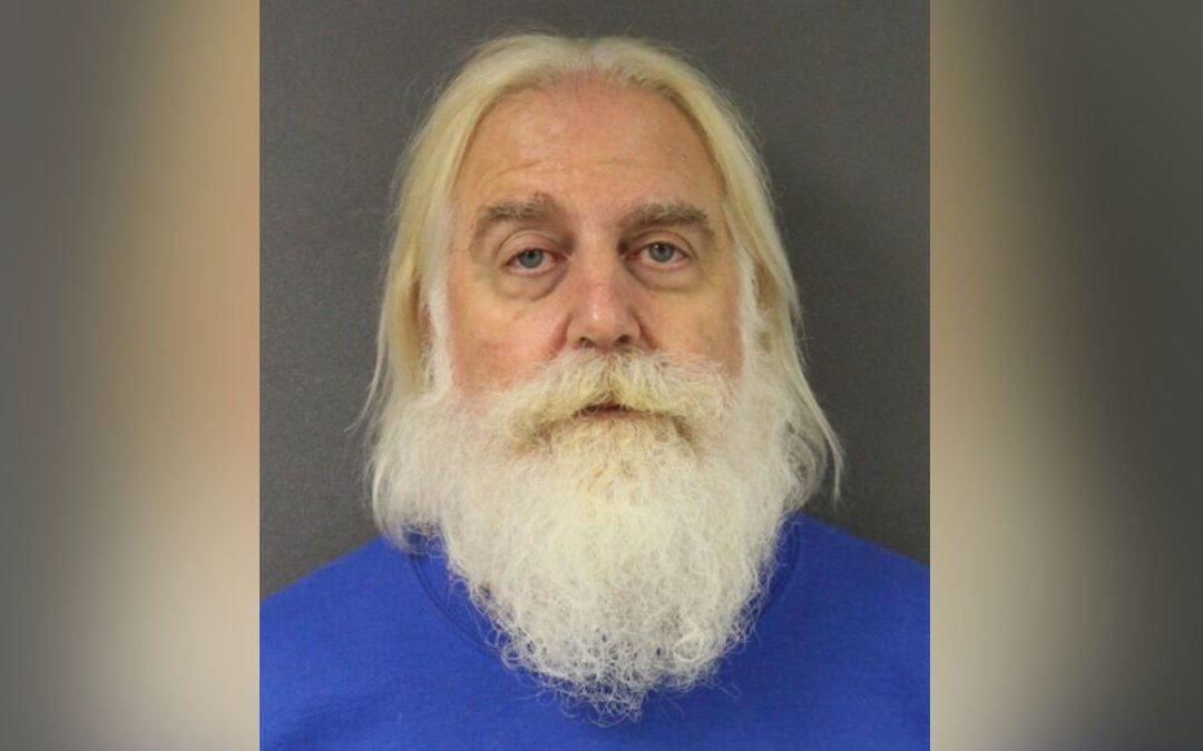 Detenida abogado de Papá Noel por posesión de contenido explícito de menores