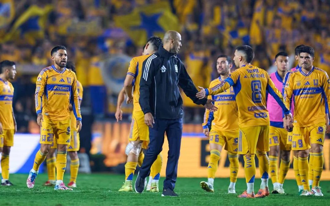 Guido Pizarro Se Pronuncia Sobre las Lesiones de Jesús Angulo y Ozziel Herrera