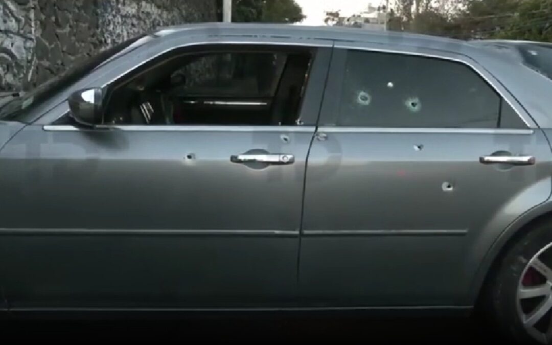 Policías de CdMx Encuentran Auto Abandonado con Impactos de Bala en Tlalpan