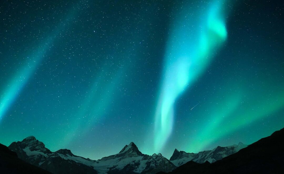 Aurora Boreal: Tormenta Solar Impresionante Pero No Visible en Colorado