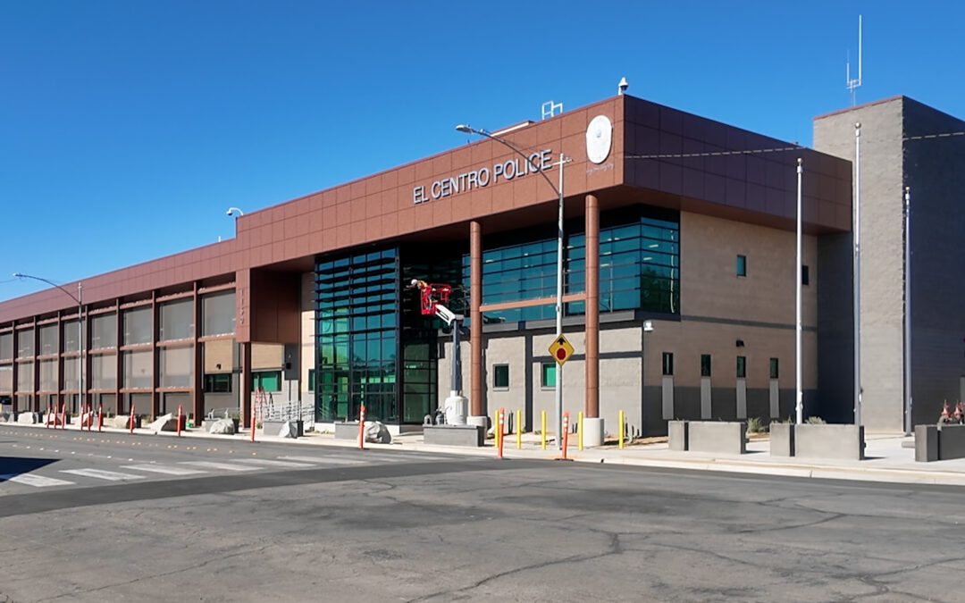 El Centro Inaugura su Nuevo Departamento de Policía para Mejorar la Seguridad Pública