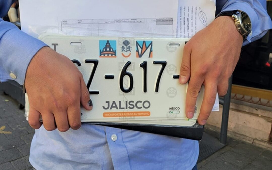 ¿Qué Consecuencias Atraerá el Cambio de Placas en Jalisco en 2025?