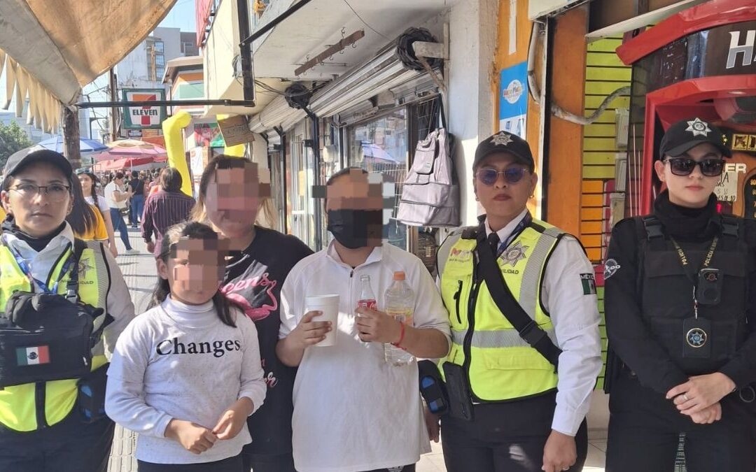 Localizan a hermanas extraviadas durante compras navideñas en Monterrey