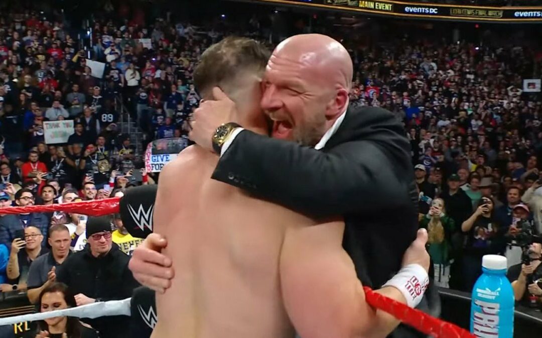 Aficionados de la WWE Critican a Triple H tras la Derrota de John Cena en su Retiro