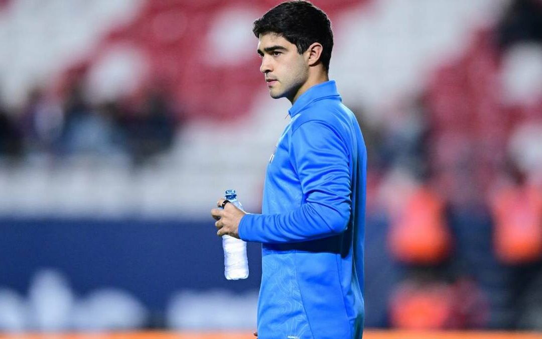 Rayados cerca de transferir a César Garza y Tony Leone al Club Universidad Nacional