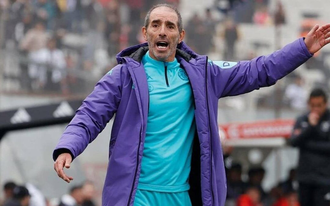 Guillermo Almada es Despedido por Valladolid tras Negociar como DT del Real Oviedo