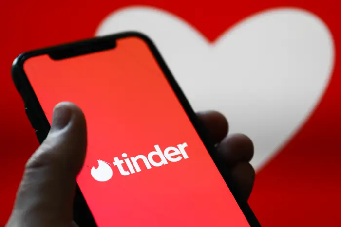 Demanda Revela Fallas en la Seguridad de Hinge y Tinder Tras Ataques de Violador Serial en Denver