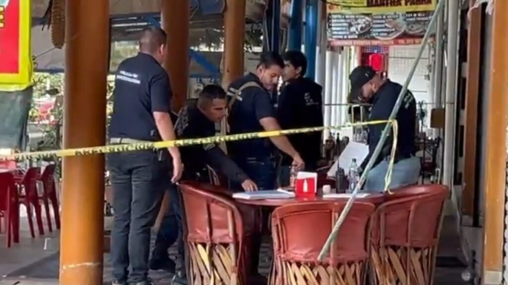 Trágico ataque en restaurante de mariscos en Zapotlanejo deja una mujer muerta
