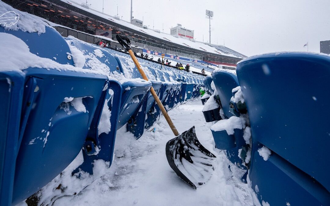 ¡Únete a los Bills! Aficionados son invitados a limpiar la nieve del Highmark Stadium con increíbles beneficios