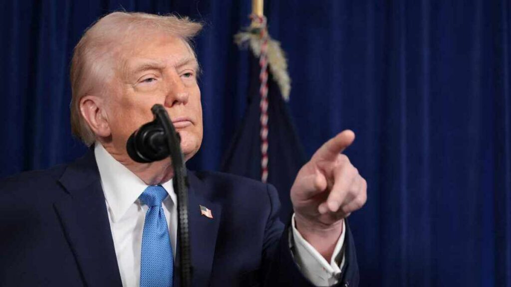 Trump desafía nuevamente a Nicolás Maduro en video viral