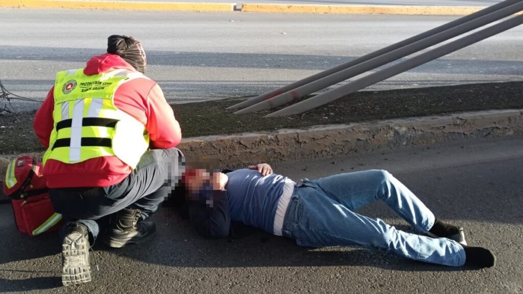 Atropellado en la carretera Saltillo-Monterrey: joven de 20 aƱos se encontraba agresivo